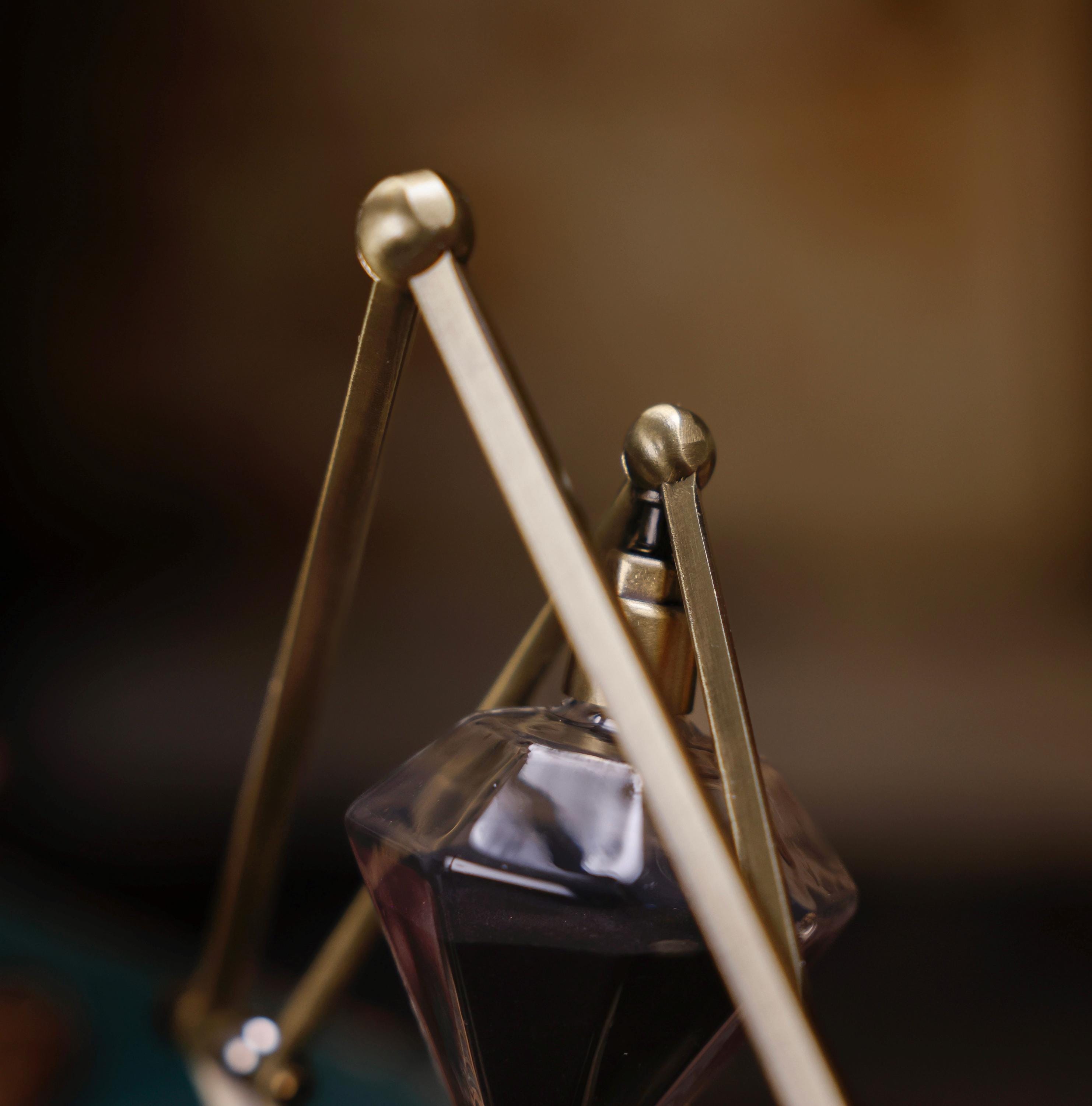 Custom Engraving Geometry Rotatable 15/30/ Hourglass - Metal Sand Timer - Personalized Anniversary Gift For Him - Office Home Entrance Decor